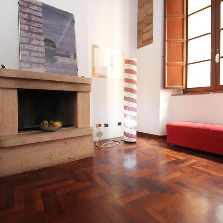 Logge Del Papa Apartment Sienne Extérieur photo