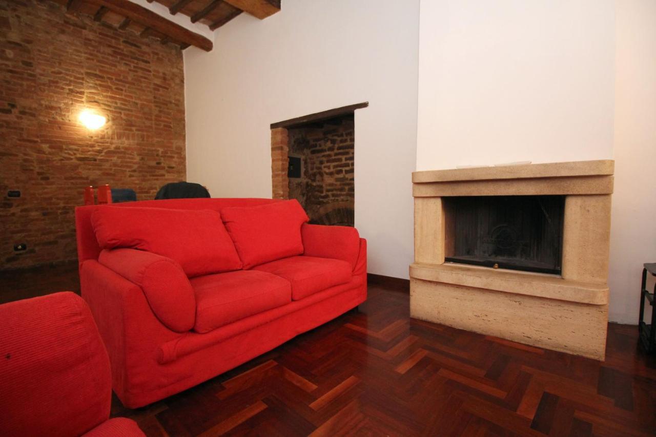 Logge Del Papa Apartment Sienne Extérieur photo